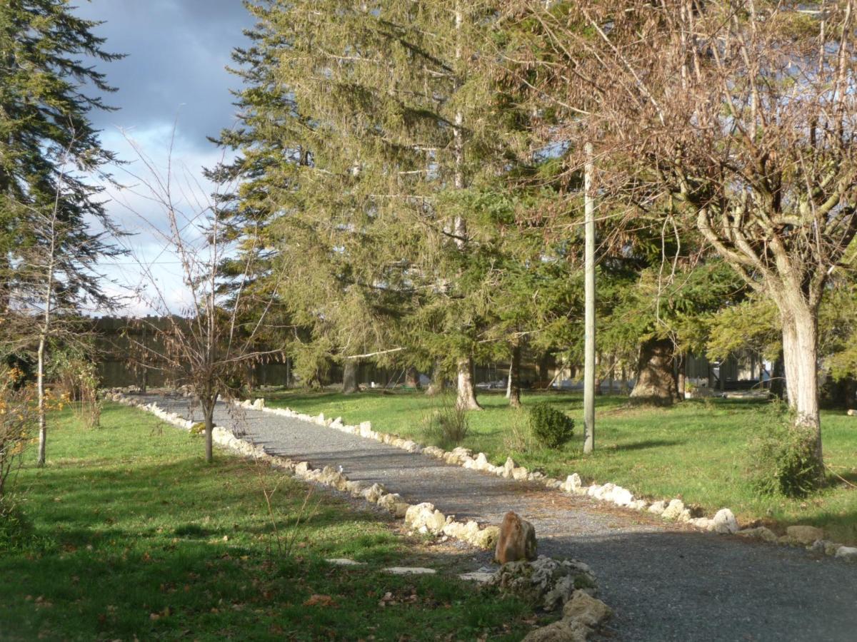 L'Anagramme, Chambres, Table D'Hotes Et Gite Pour Adultes, Naturistes Ou Non ! Cindre Exterior photo