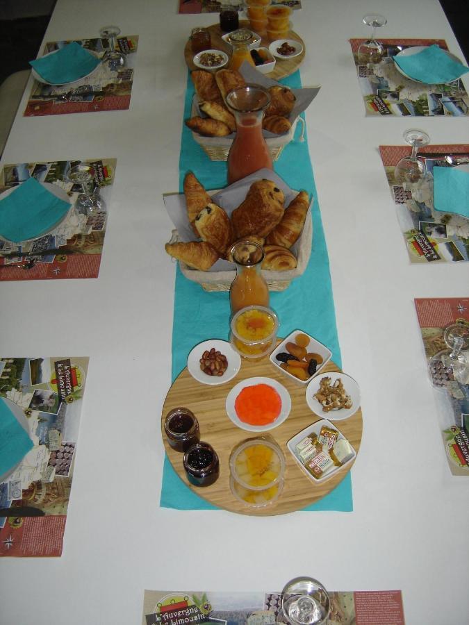 L'Anagramme, Chambres, Table D'Hotes Et Gite Pour Adultes, Naturistes Ou Non ! Cindre Exterior photo