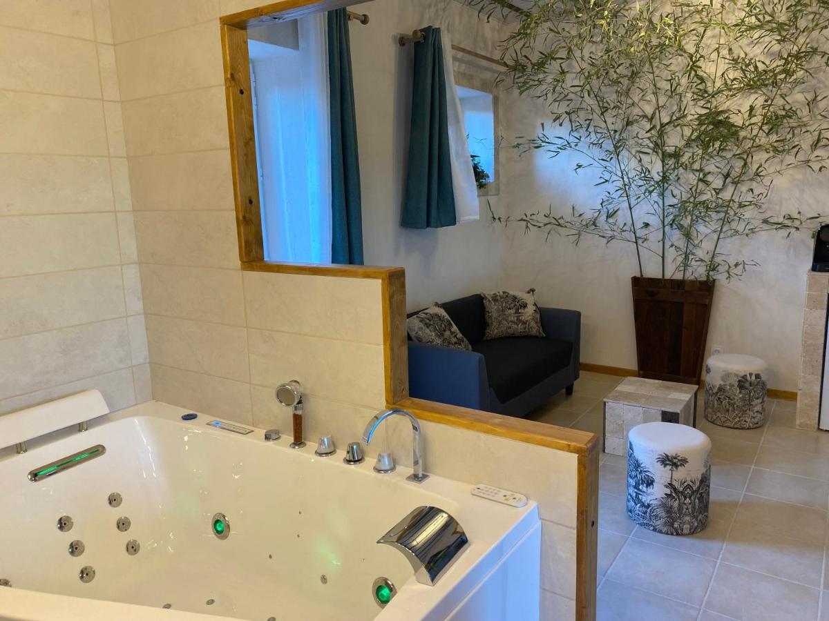 L'Anagramme, Chambres, Table D'Hotes Et Gite Pour Adultes, Naturistes Ou Non ! Cindre Exterior photo